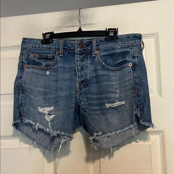 American Eagle Outfitters Pants - American Eagle Distressed Denim Cutoff Shorts Size 2